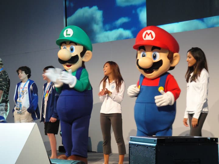 Luigi and Mario at the Wii Games